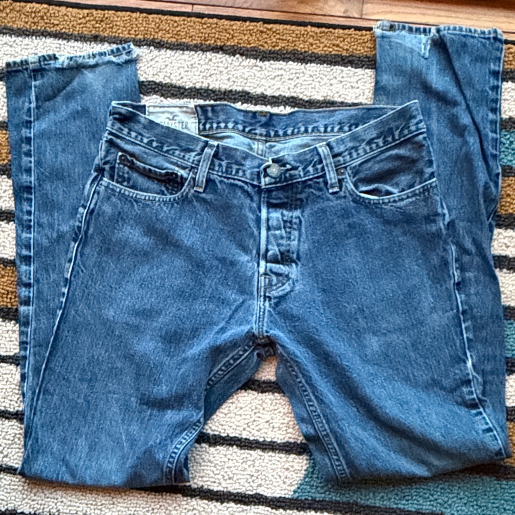 Hollister Blue Jeans  Size 3434